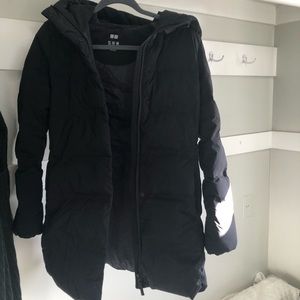 Uniqlo XXS black knee length puffer